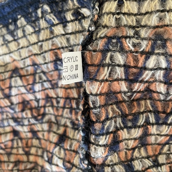 Tribal Print Infinity Scarf - Picture 3 of 3